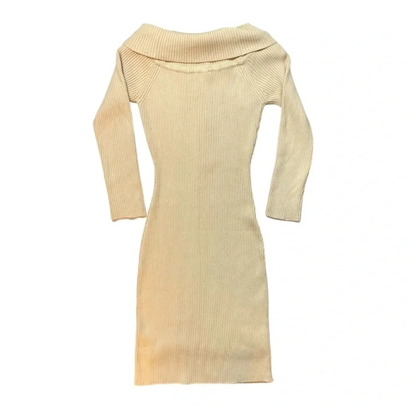 NWT Gilli Ribbed Off The Shoulder Sweater Dress - Picture 1 of 4